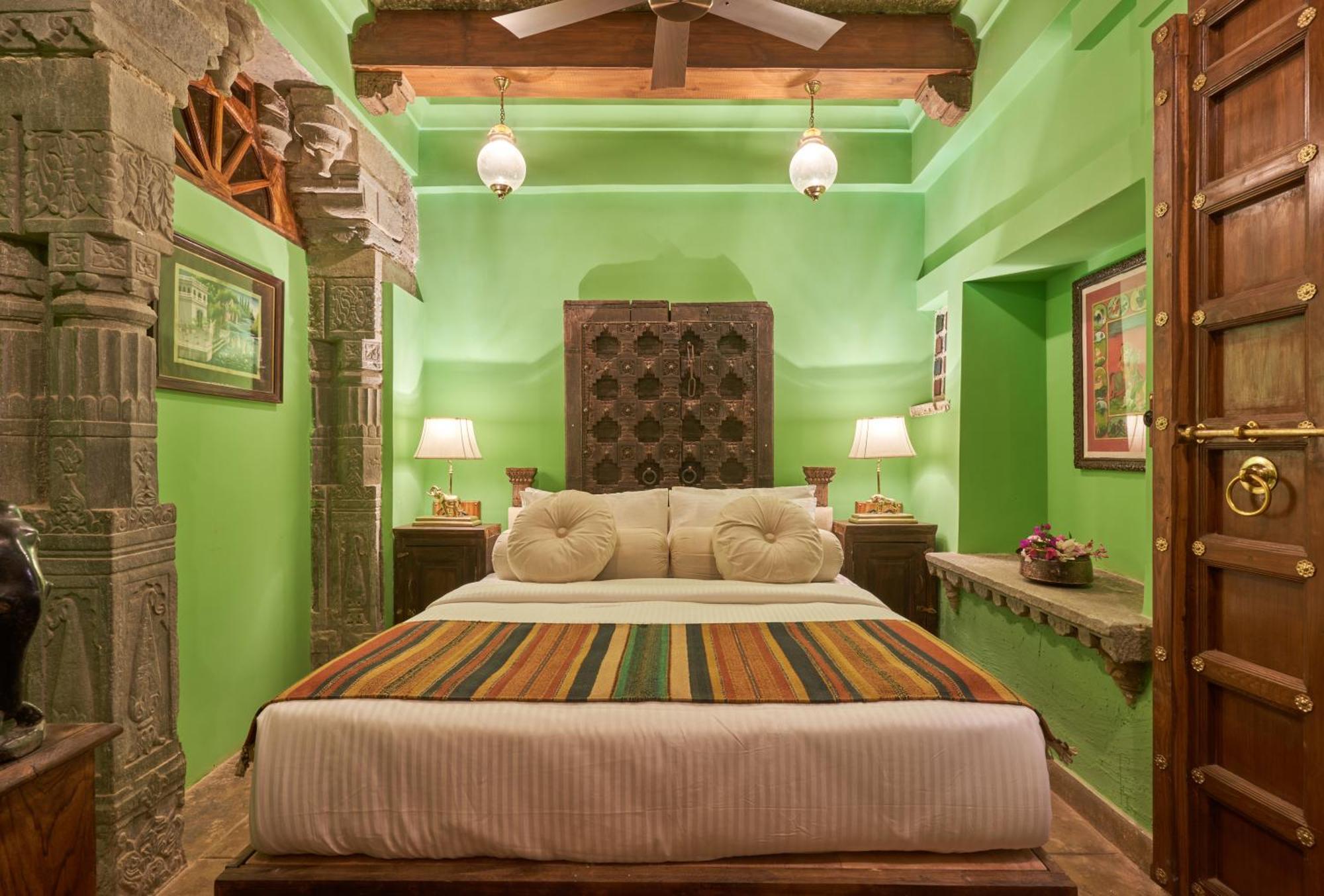 Hotel Kaladwas Lal Haveli Udaipur Exterior foto